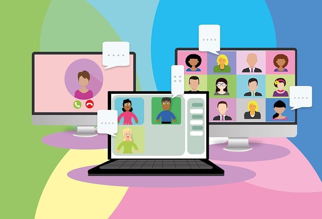a graphic showing several computers as party of an online training session.